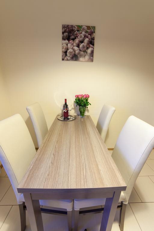 Place 4 You Apartments Красков Стая снимка