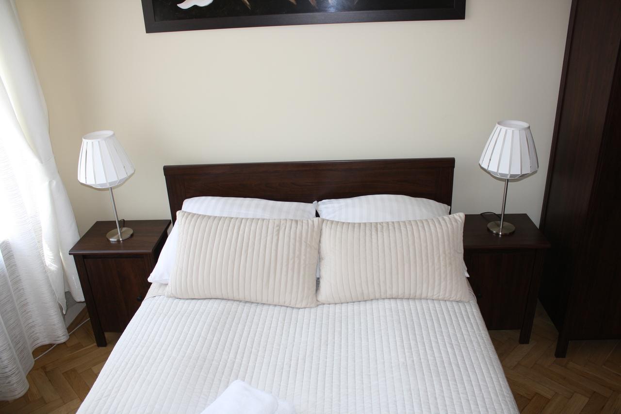 Place 4 You Apartments Красков Екстериор снимка